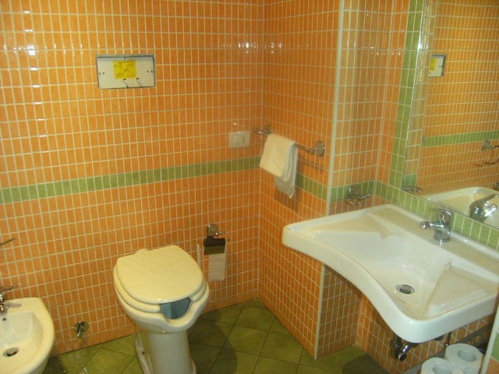 Baglio Delle Rose Bed & Breakfast Giarre Exterior photo